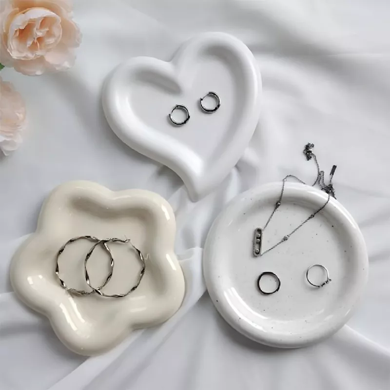 ¿Cómo eleva una colección de decoración para el hogar los espacios de vida?