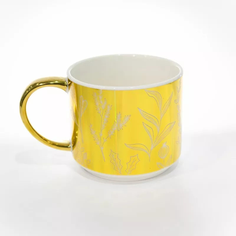 Taza de cerámica con calcomanía de galvanoplastia