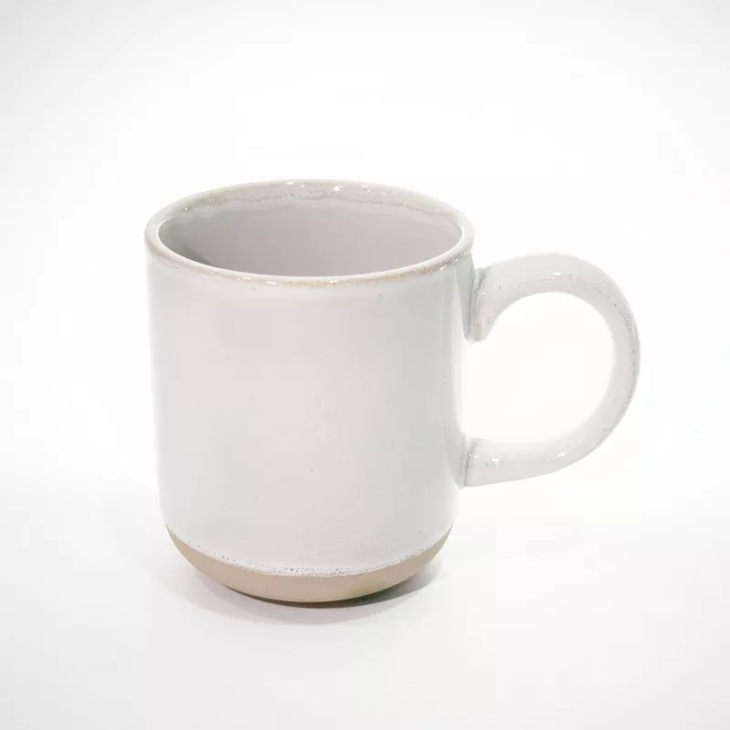 Taza blanca de viaje de cerámica moderna simple Taza blanca de viaje de cerámica moderna simple